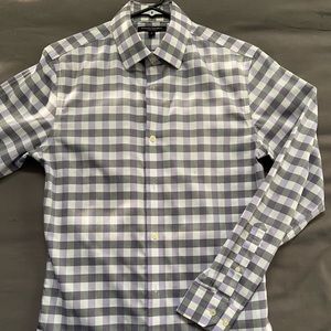 Men’s button up dress shirt
